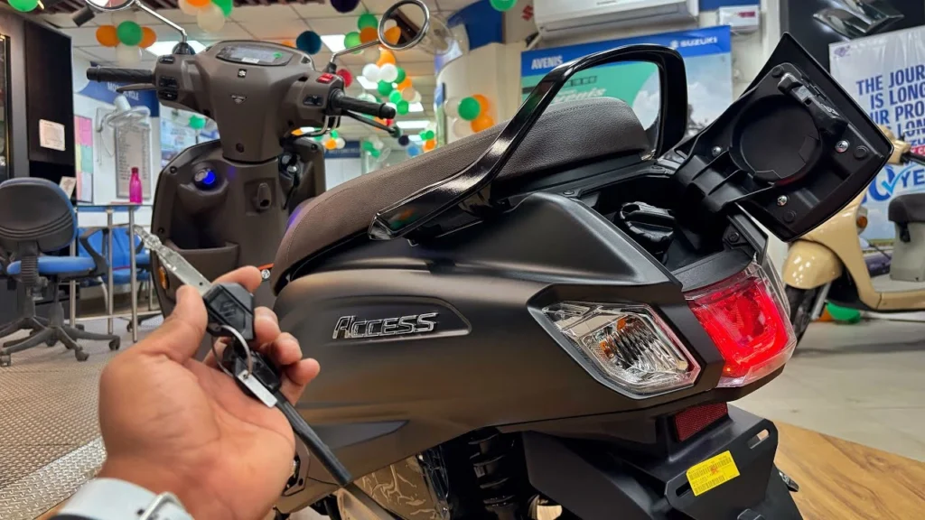 Good news for the poor: Suzuki Access 125 launched, offering 70 km/L mileage and a host of great features.